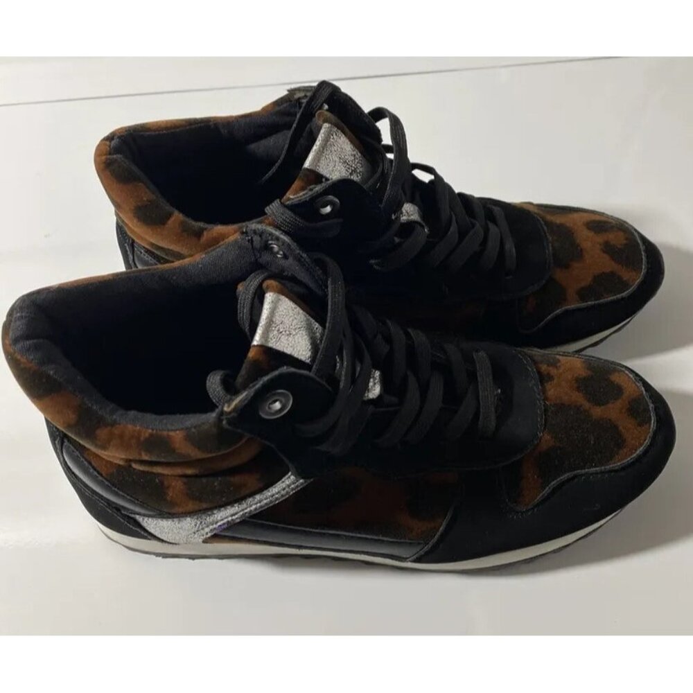 Bamboo womens shoes size 8 Leopard Print Stylistic Casual Shoe